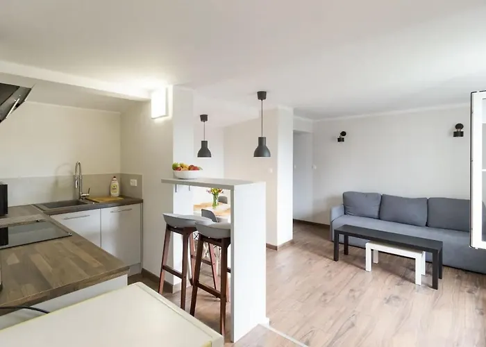 Coral Apartment \'Przy Rondzie\'